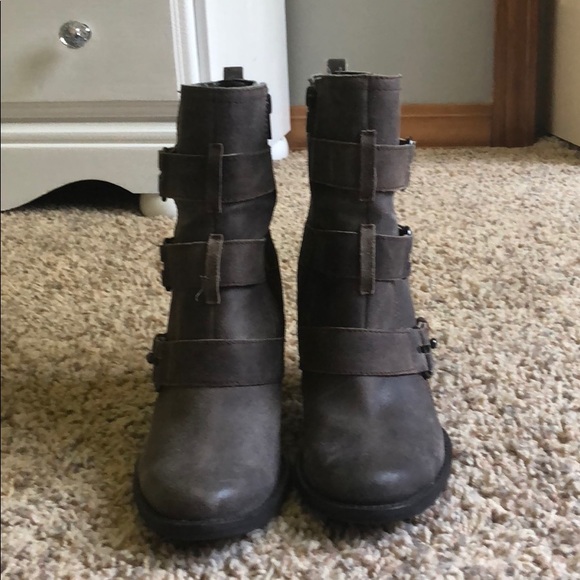 Booties! - Picture 5 of 5